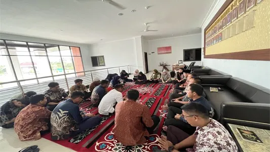 KEGIATAN YASINAN BERSAMA UNTUK BERAGAMA  ISLAM DAN IBADAH BERSAMA UNTUK BERAGAMA NASRANI PENGADILAN MILITER III-17 MANADO